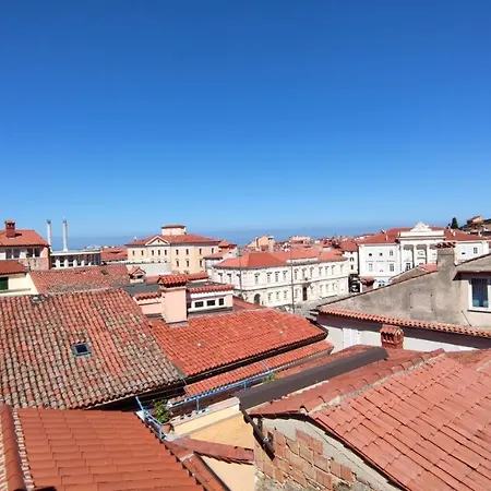 Tartini Square House Fergo Lejlighed