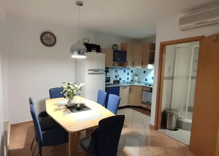 Lejlighed Tartini Square House Fergo *